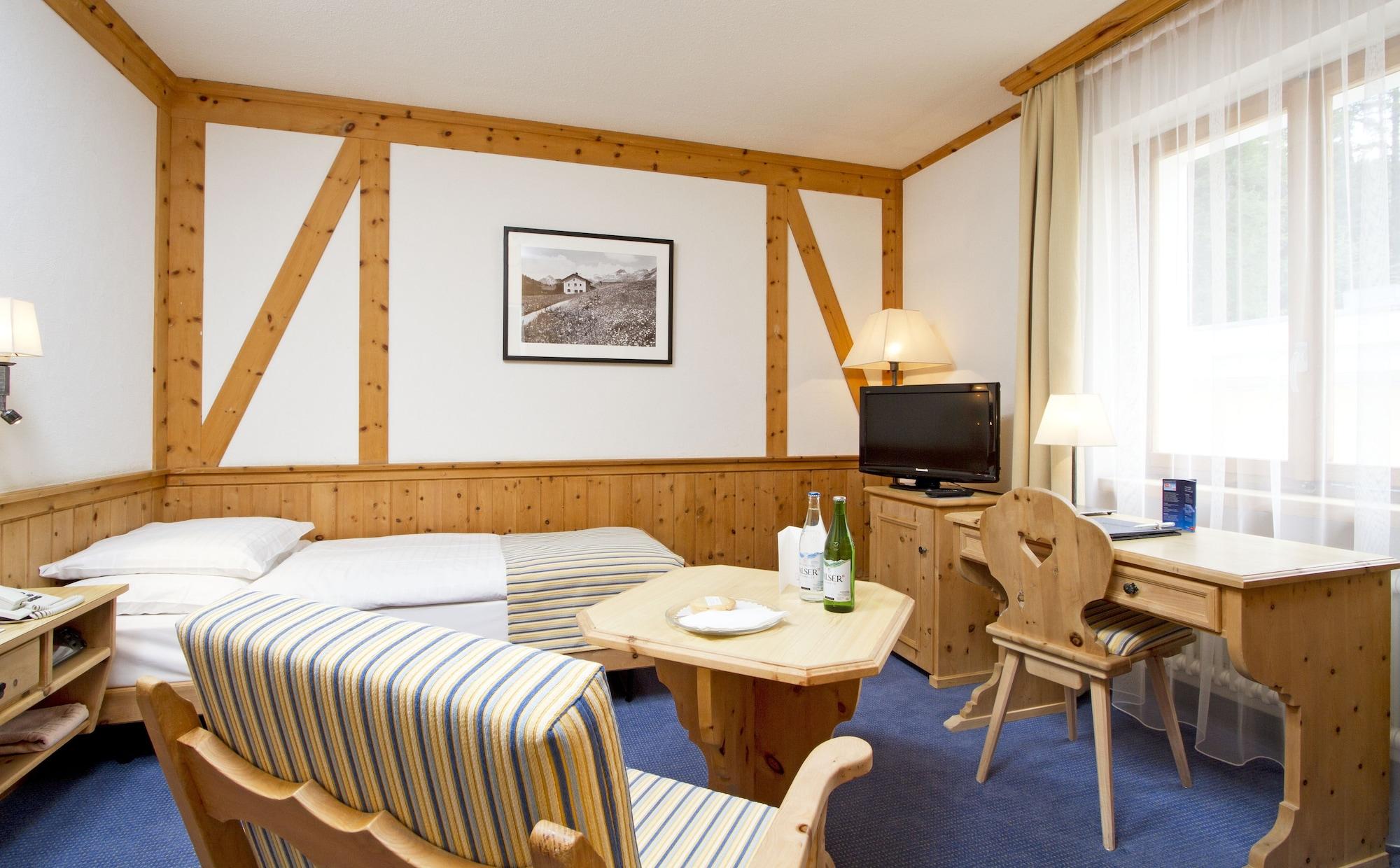 Edelweiss Swiss Quality Hotel Sils Maria Phòng bức ảnh