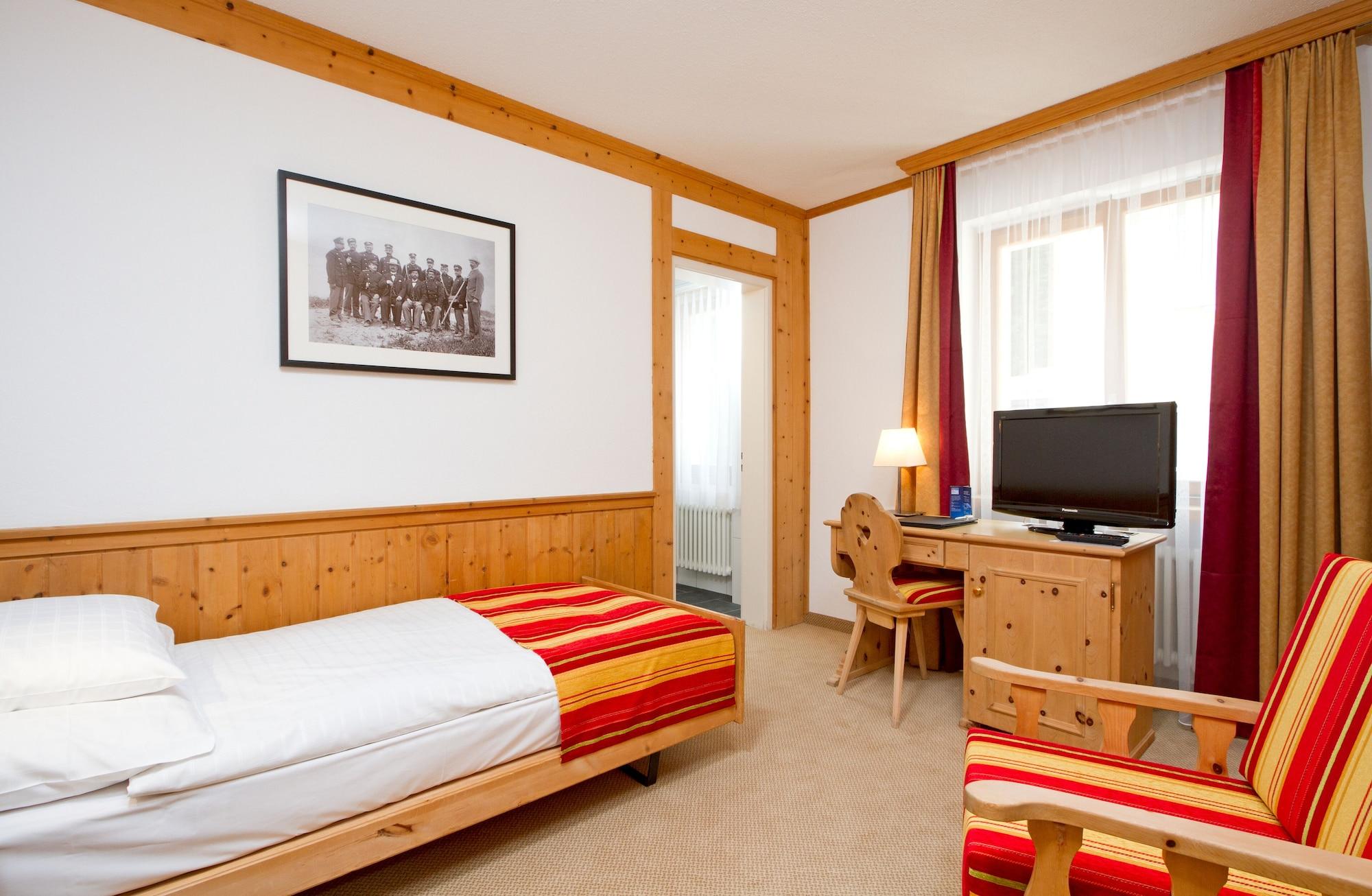 Edelweiss Swiss Quality Hotel Sils Maria Ngoại thất bức ảnh
