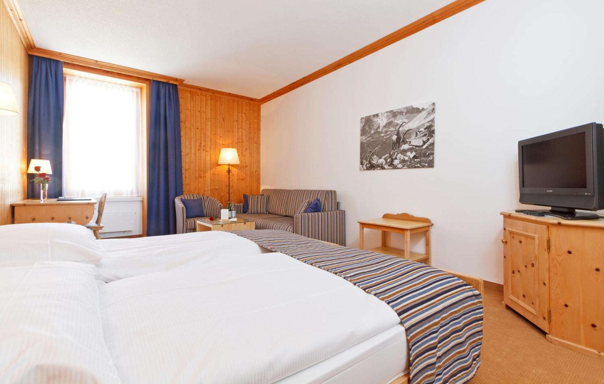 Edelweiss Swiss Quality Hotel Sils Maria Phòng bức ảnh