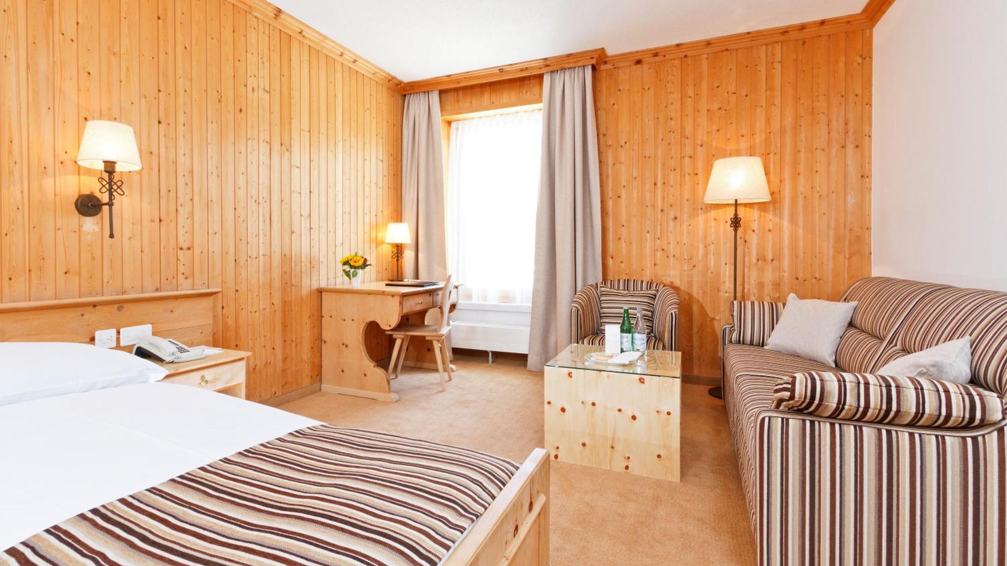 Edelweiss Swiss Quality Hotel Sils Maria Phòng bức ảnh