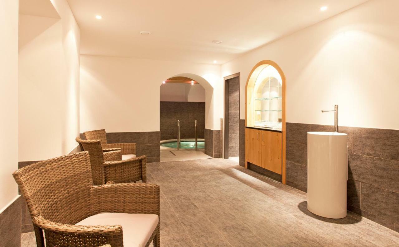 Edelweiss Swiss Quality Hotel Sils Maria Ngoại thất bức ảnh
