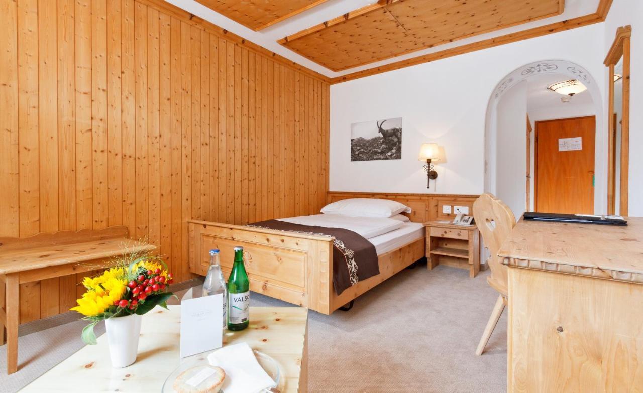 Edelweiss Swiss Quality Hotel Sils Maria Phòng bức ảnh